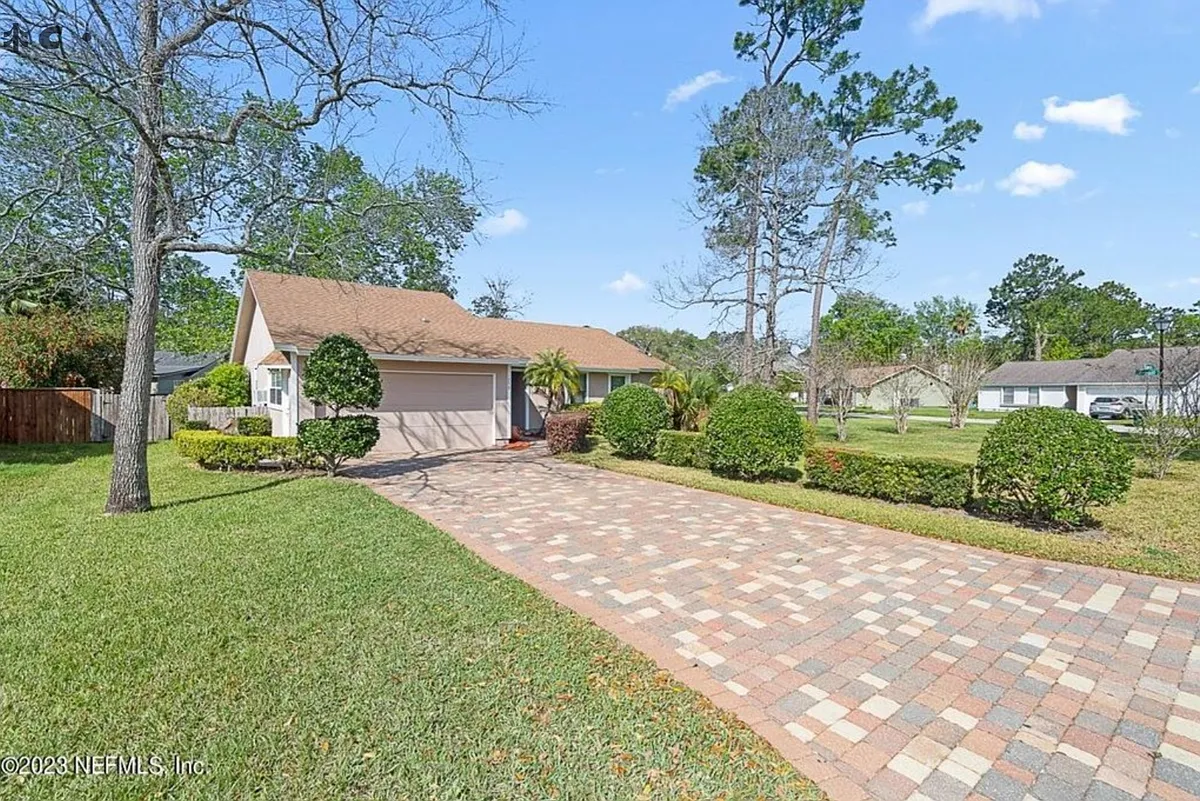 Building Photo - 11270 Kinrose Ct
