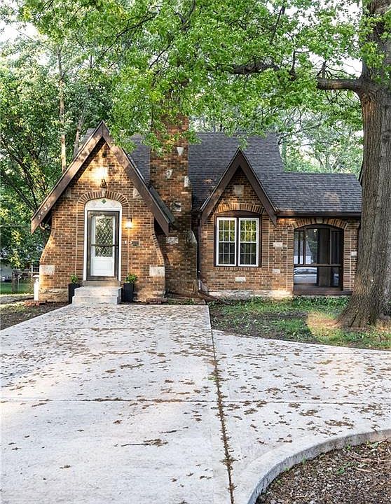 1st image of 7639 Holmes Rd