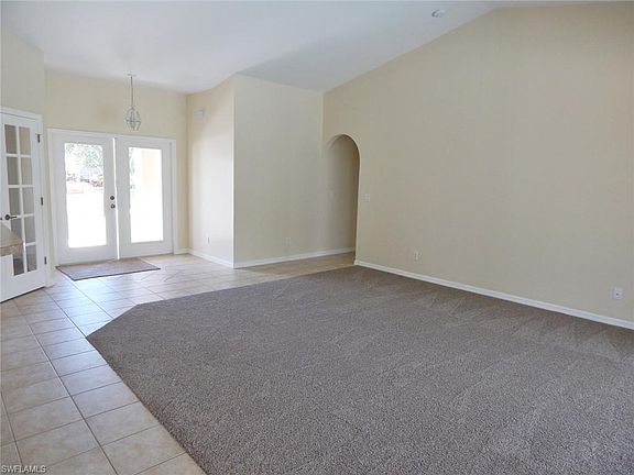 4th image of 1143 SW 42nd Ter