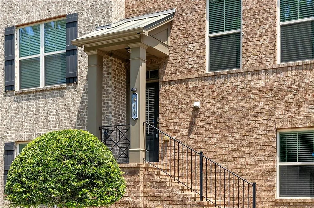 3 bed, 3.5 bath, 1794 sqft, $2,650 — Photo 3