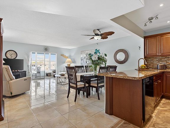 5th image of 4751 NW 21st Street #610