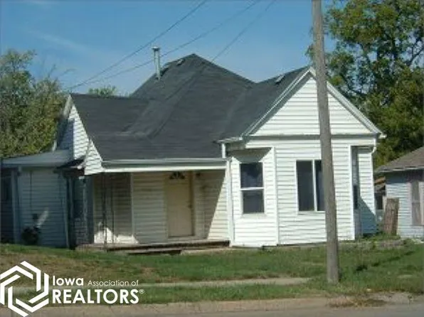 712 S 18th St, Centerville, IA 52544