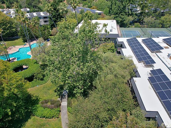 2nd image of 4303 Shelter Creek Ln