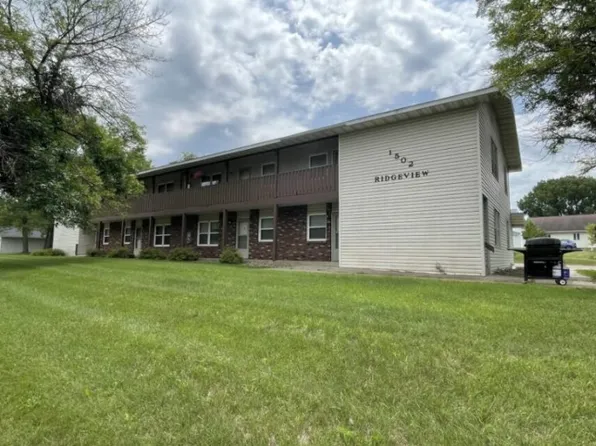 1502 15th Ave E #6, Menomonie, WI 54751
