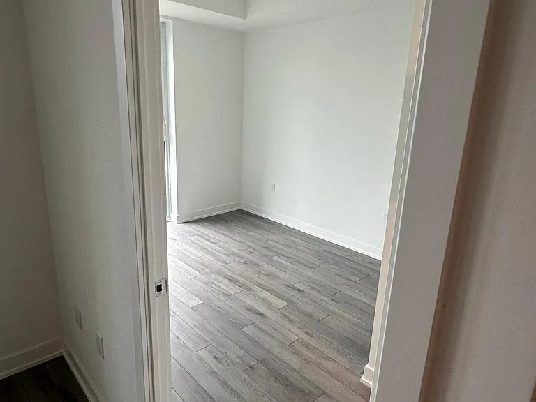 1005 Dundas St E #227 — Photo 9