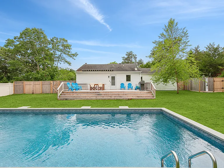 113 E Tiana Rd — Photo 15