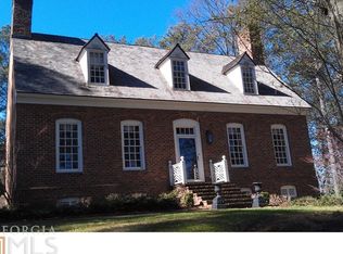 15 Woodview Dr, Cartersville, GA 30120