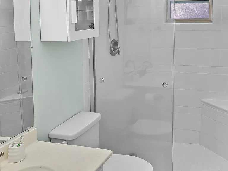 2414 Longview St — Photo 10