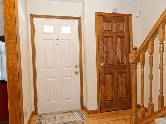 4th image of 71 Rolling Hills Dr