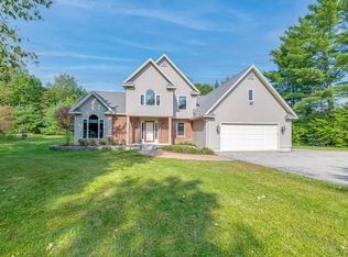 21 Mount Carter Dr, Gorham, NH 03581