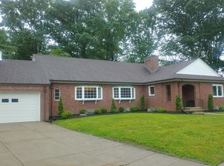 86 Observatory Ave, North Providence, RI 02911