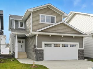 692 Nazarali Ln, Saskatoon, SK S7V1X5