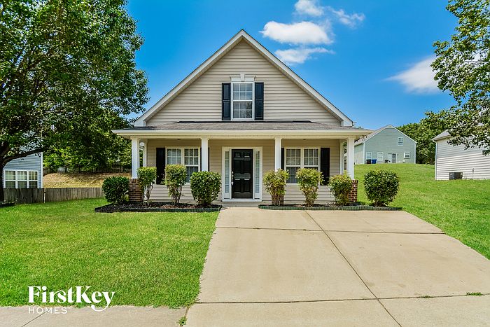1st image of 203 Bermuda Green Dr