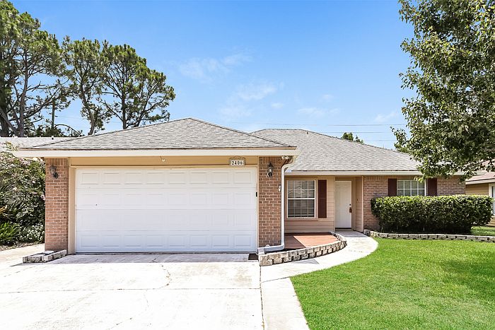 1st image of 2406 Egrets Glade Dr