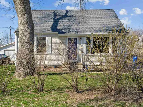 3217 Eastern Ave NE, Cedar Rapids, IA 52402