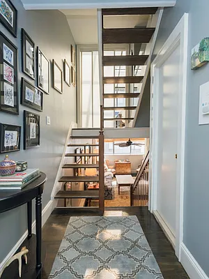 Sold by Sotheby's International Realty | media 16