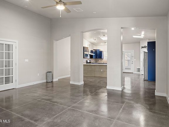 3rd image of 6413 Toivoa Pl