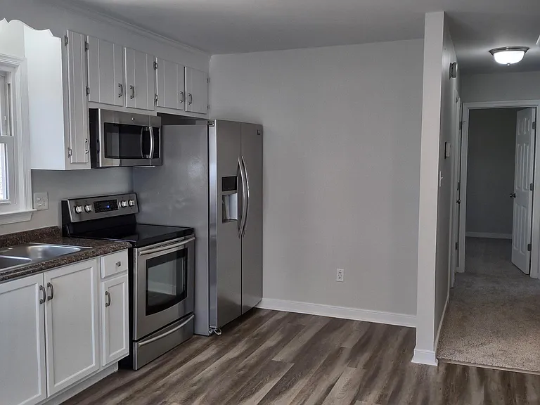 6912 Whistlers Cove Dr — Photo 4