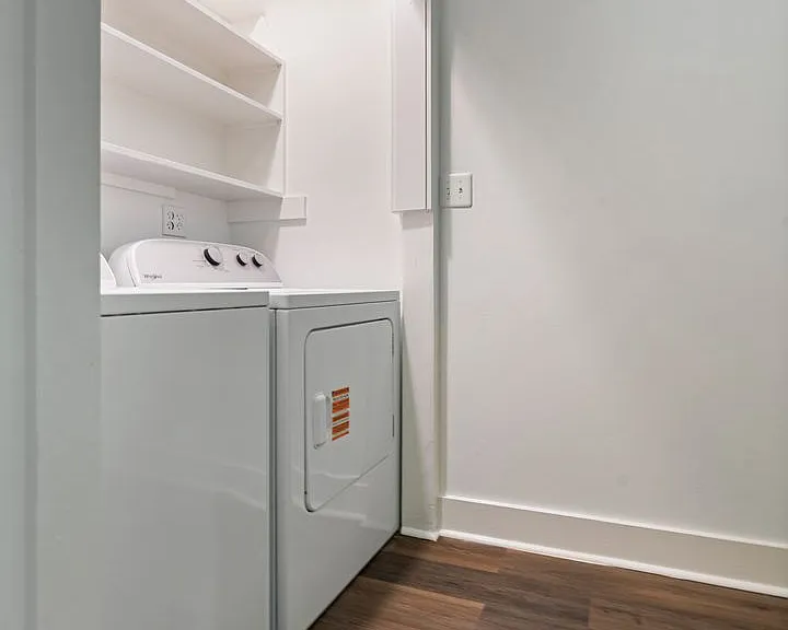 1209 Roosevelt Dr — Photo 24
