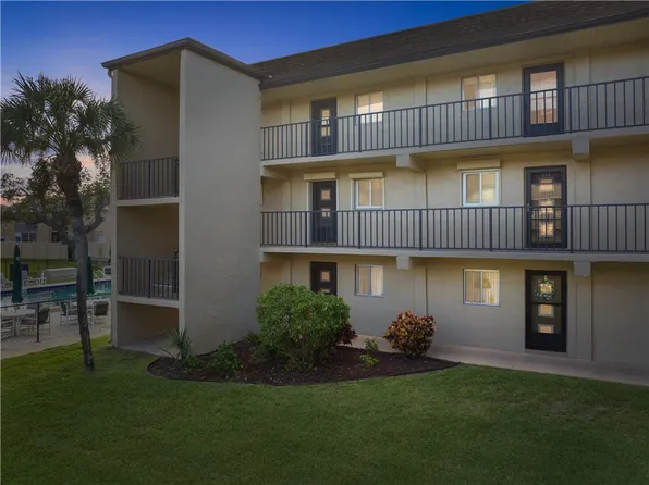 3210 N Harbor City Blvd APT 111, Melbourne, FL 32935