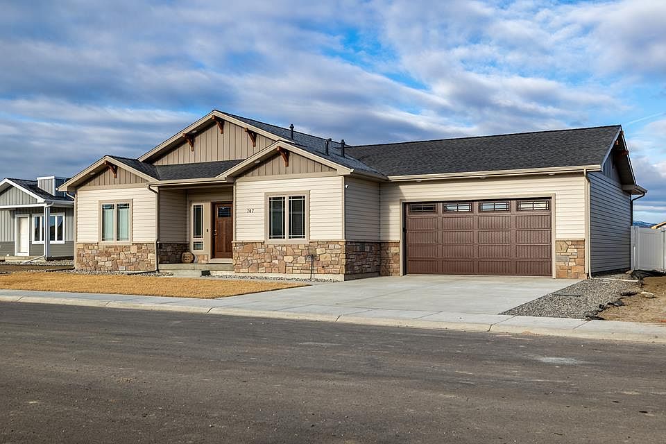 1st image of 707 Go Around Loop