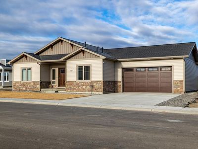 707 Go Around Loop, Cody, WY, 82414