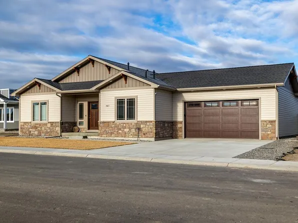 707 Go Around Loop, Cody, WY 82414