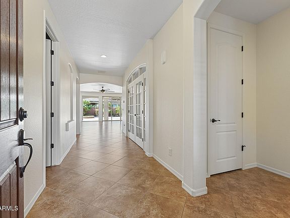 2nd image of 1633 E NIGHTINGALE Lane