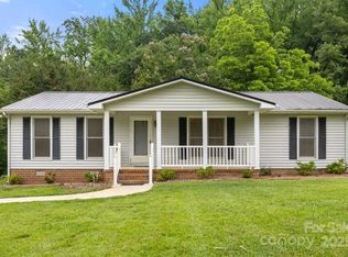 1983 Burkin Rd, Mc Connells, SC 29726