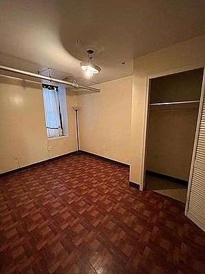 4th image of 154 Vermilyea Ave APT C