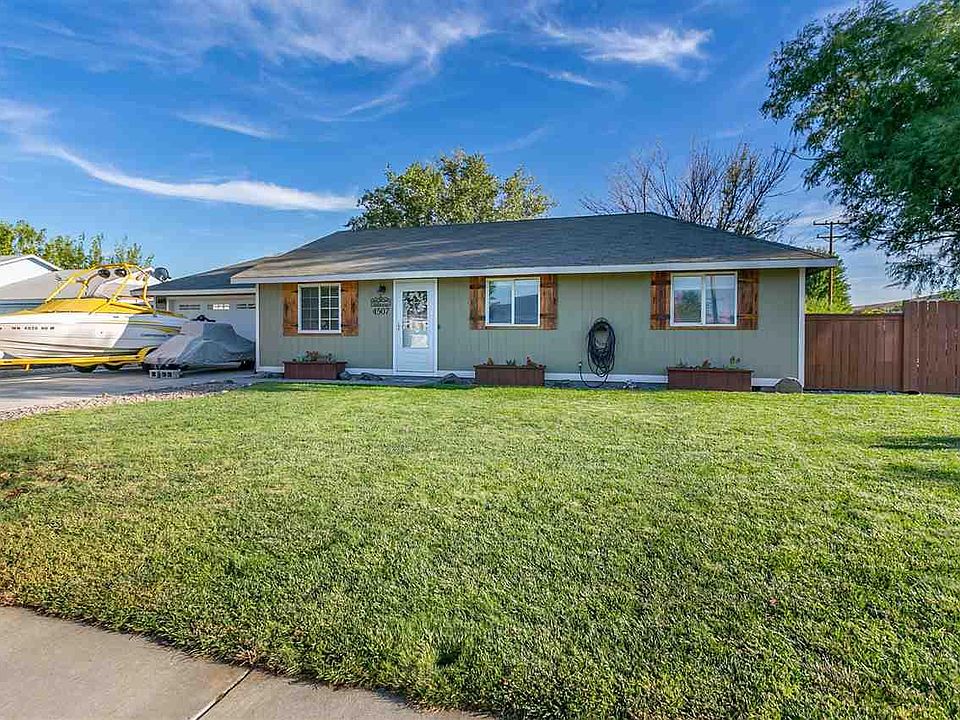 1st image of 4507 Holly Way