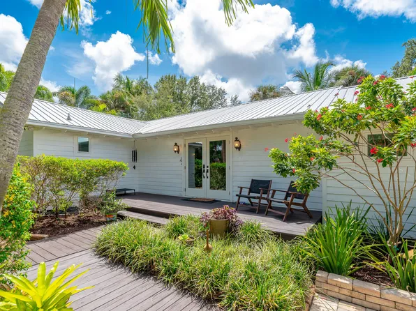 547 SW Riverview Street, Stuart, FL 34994