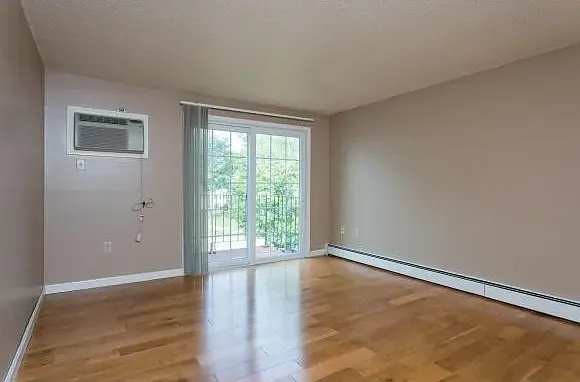 1710 White Cedar Blvd — Photo 5
