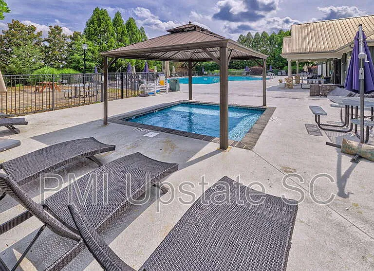 218 Marefair Ln — Photo 31