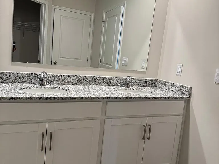 123 Avery Dr — Photo 9