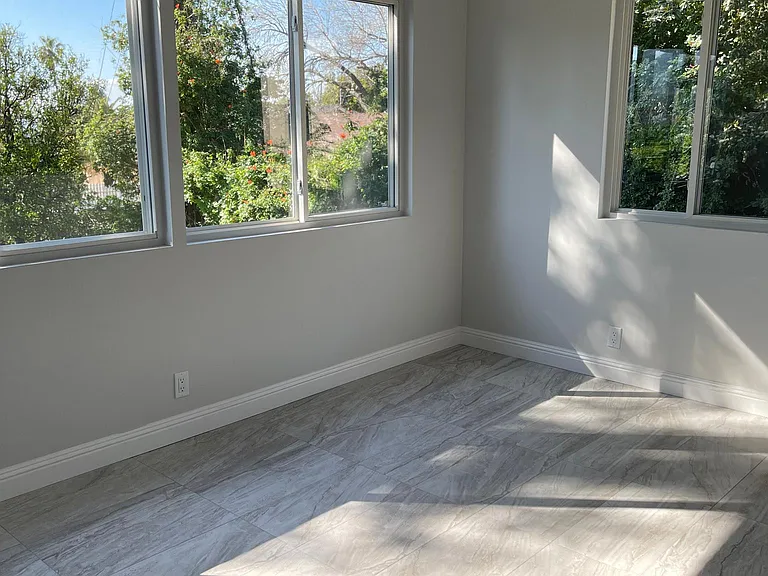 4803 Lowell Ave — Photo 8