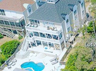 23 Sandy Ln, Surf City, NC 28445