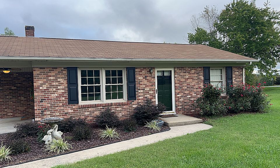 1st image of 2384 Pleasant Gap Dr