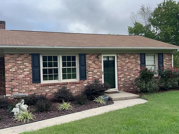 2384 Pleasant Gap Dr, Dry Fork, VA 24549