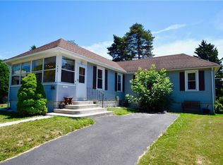 469 Lake Shore Boulevard Ext, Irondequoit, NY 14617