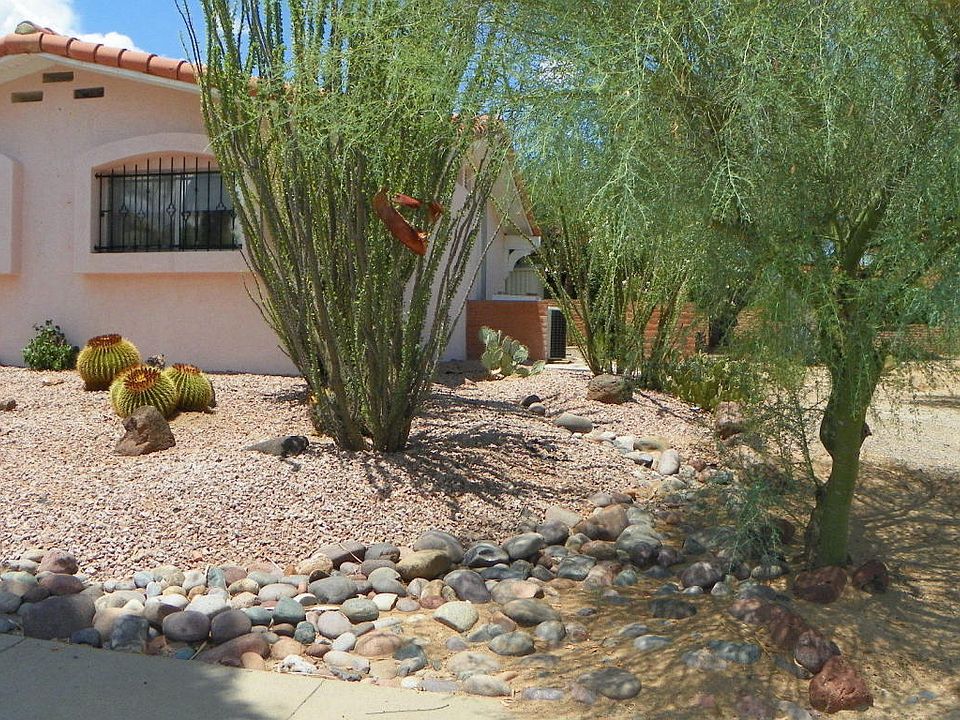 242 W Calle Frambuesa, Green Valley, AZ 85614 | Zillow