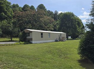 52 Lovdia Ln, Hendersonville, NC 28739