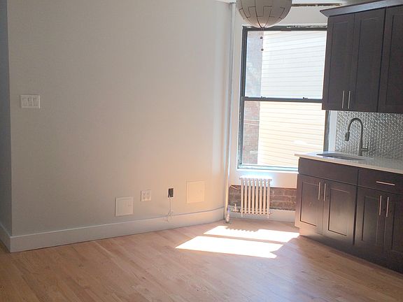 4th image of 716 Jefferson Ave #4EDMT