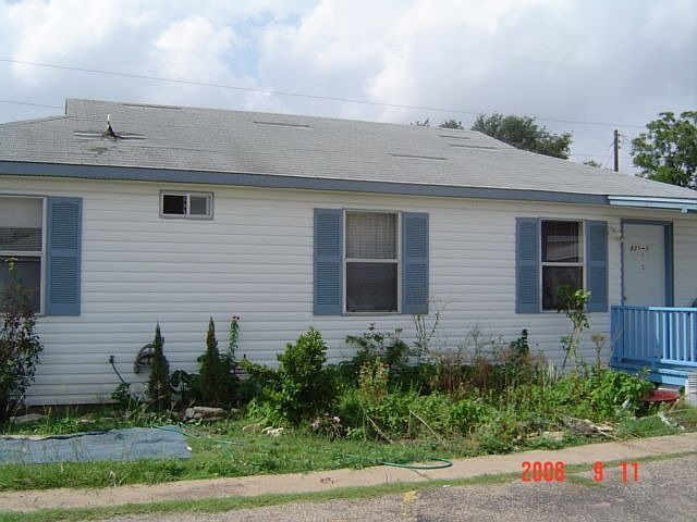 1st image of 821-1 Garner St
