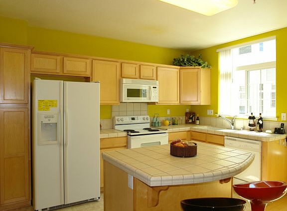 5th image of 2431 Strohmeyer Ct