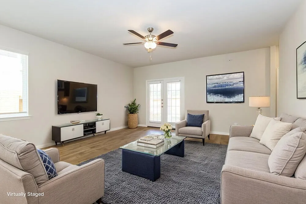 3 bed, 2.0 bath, 1552 sqft, $1,650 — Photo 4