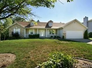 704 Scarlet Oak Dr, Lake Saint Louis, MO