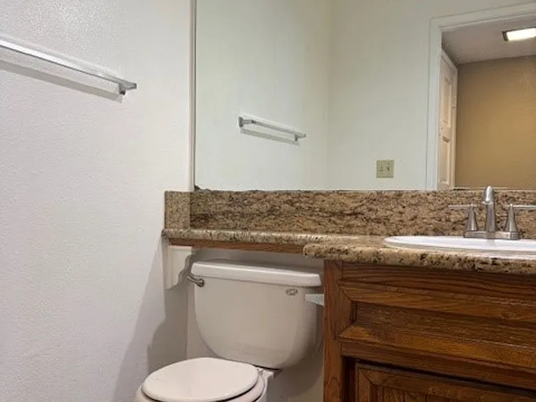 2601 Ashe Rd #26 — Photo 7