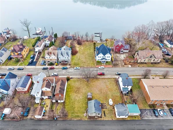 532-534 536 Penn St, Verona, PA 15147