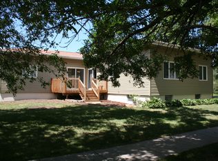 311 N Lindman St, Mount Vernon, SD 57363